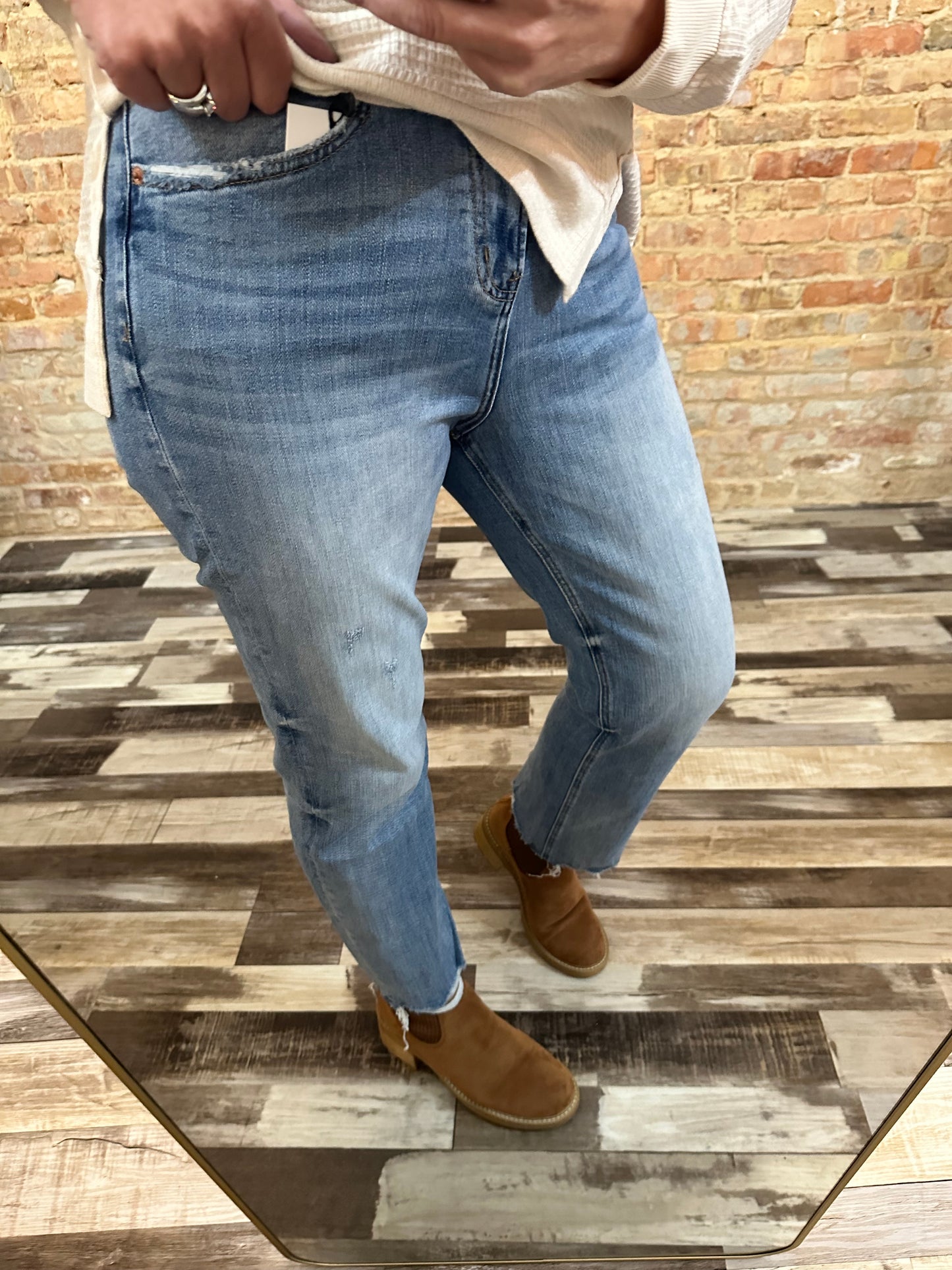 Mica High Rise Raw Hem Loose Fit Straight