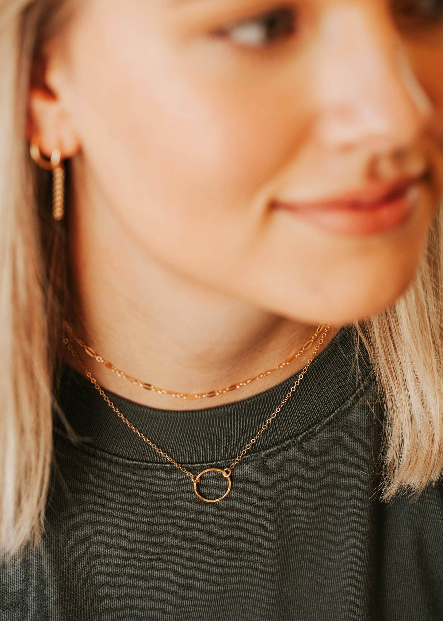 Hello Adorn - Full Circle Necklace: Sterling Silver / 18"