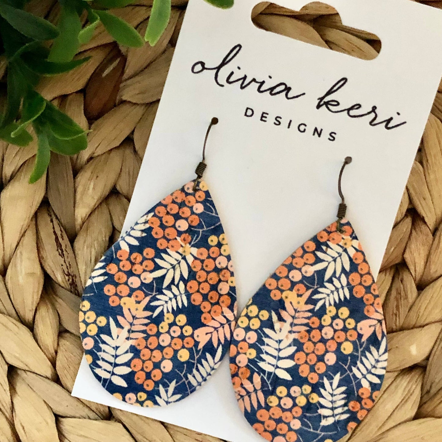 Brittany - Fall Berry