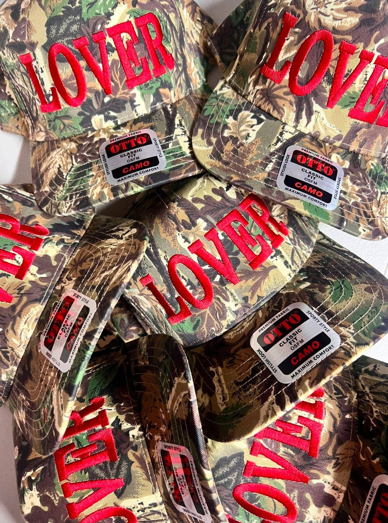 Lover - Camo/Red