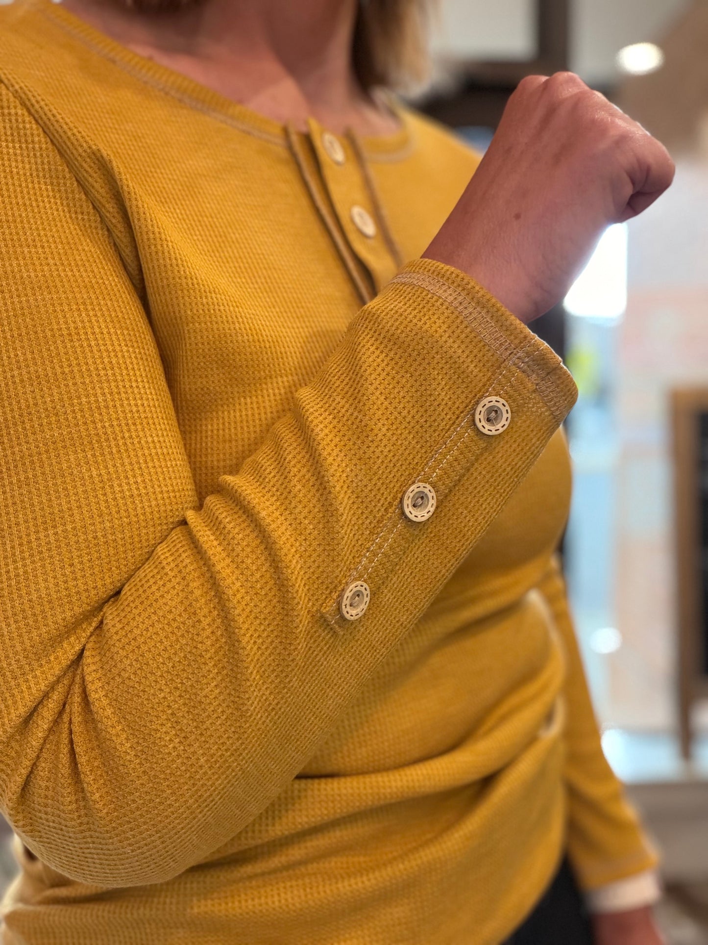 The Vivi Thermal Top