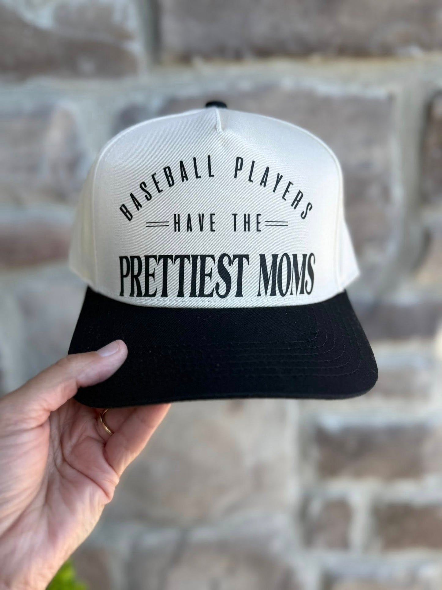 Baseball Players Have The Prettiest Moms