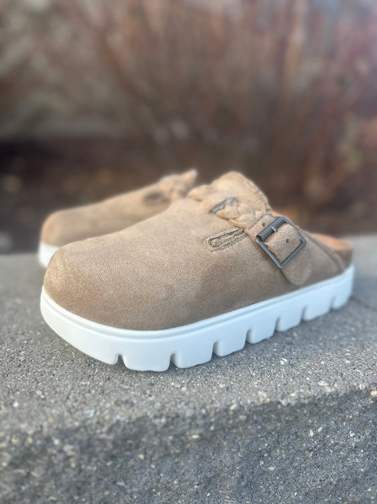 Very G Cali Platform Clogs