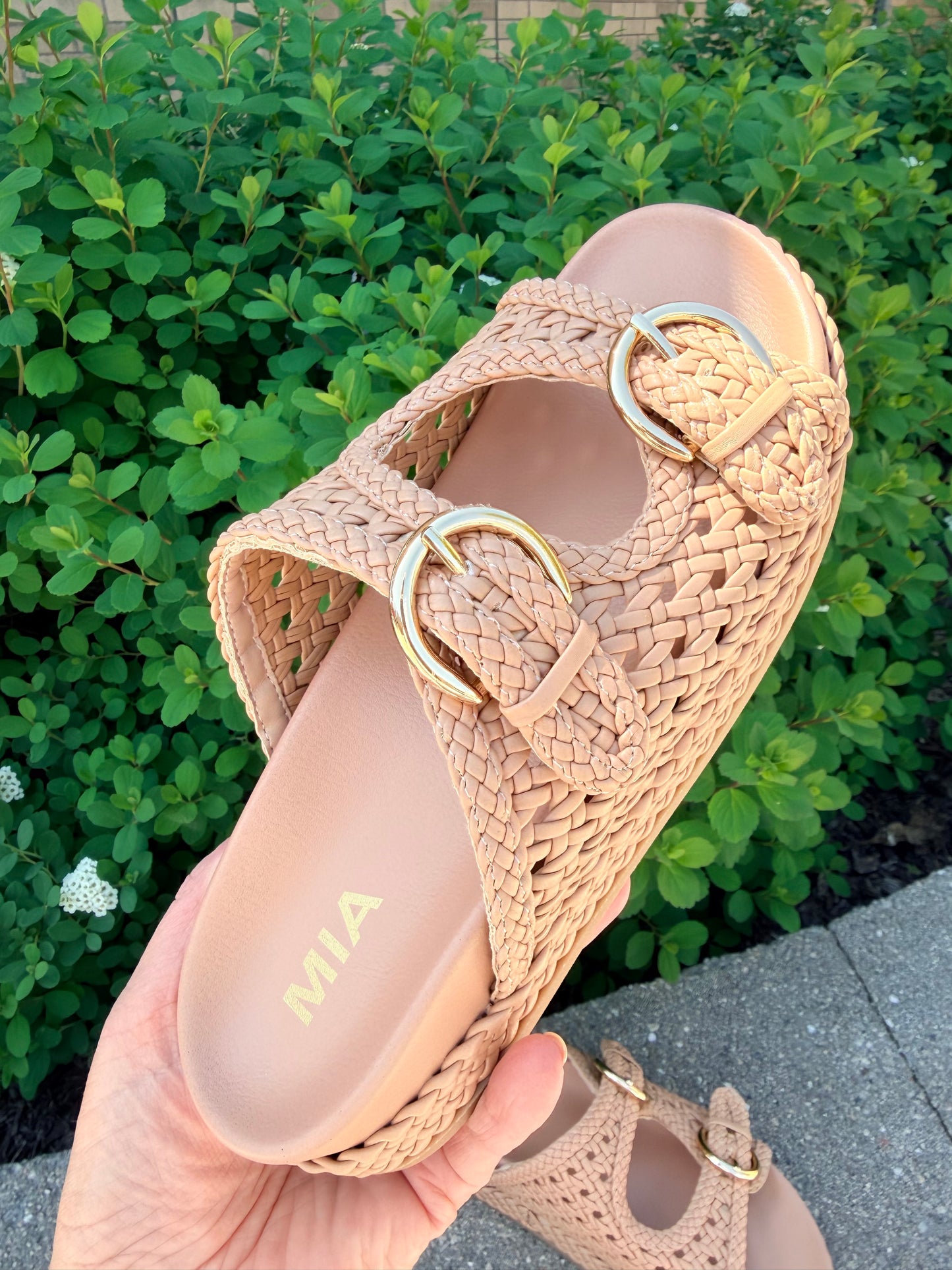 MIA Trendy Woven Vegan Leather Adjustable Straps Slide
