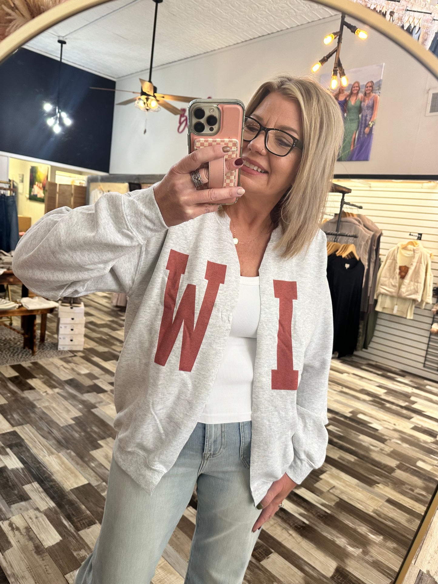 WI Viral Cardigan