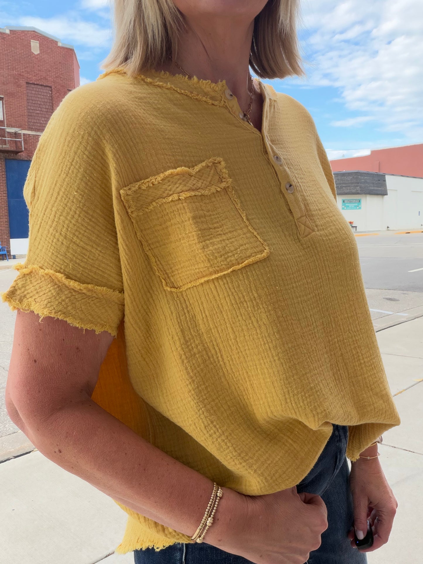 The Kelly Loose Fit Gauze Short Sleeve Top