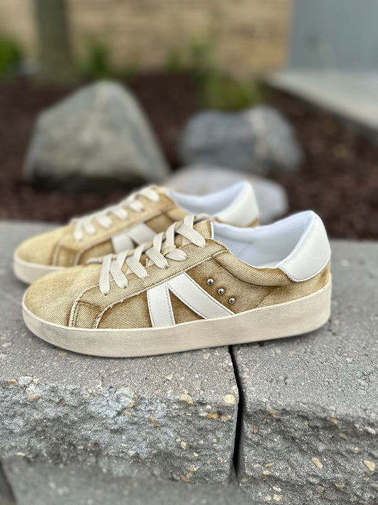 Corky's No Chaser Washed Tan Sneaker