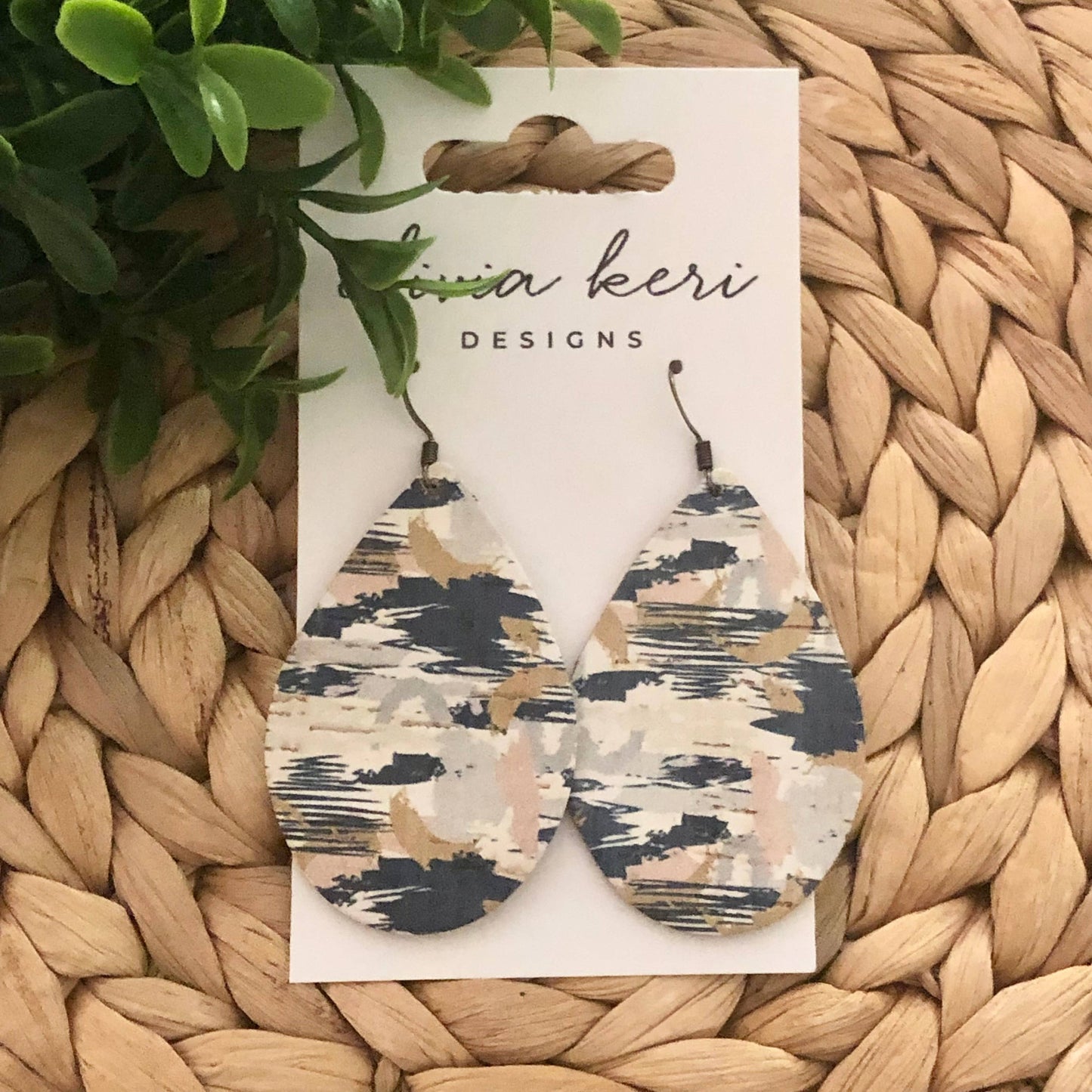 Brittany - Autumn Paintbrush