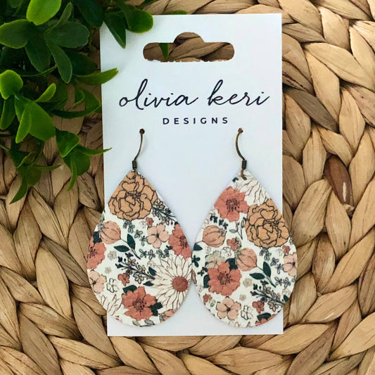 Brittany - Boho Blooms