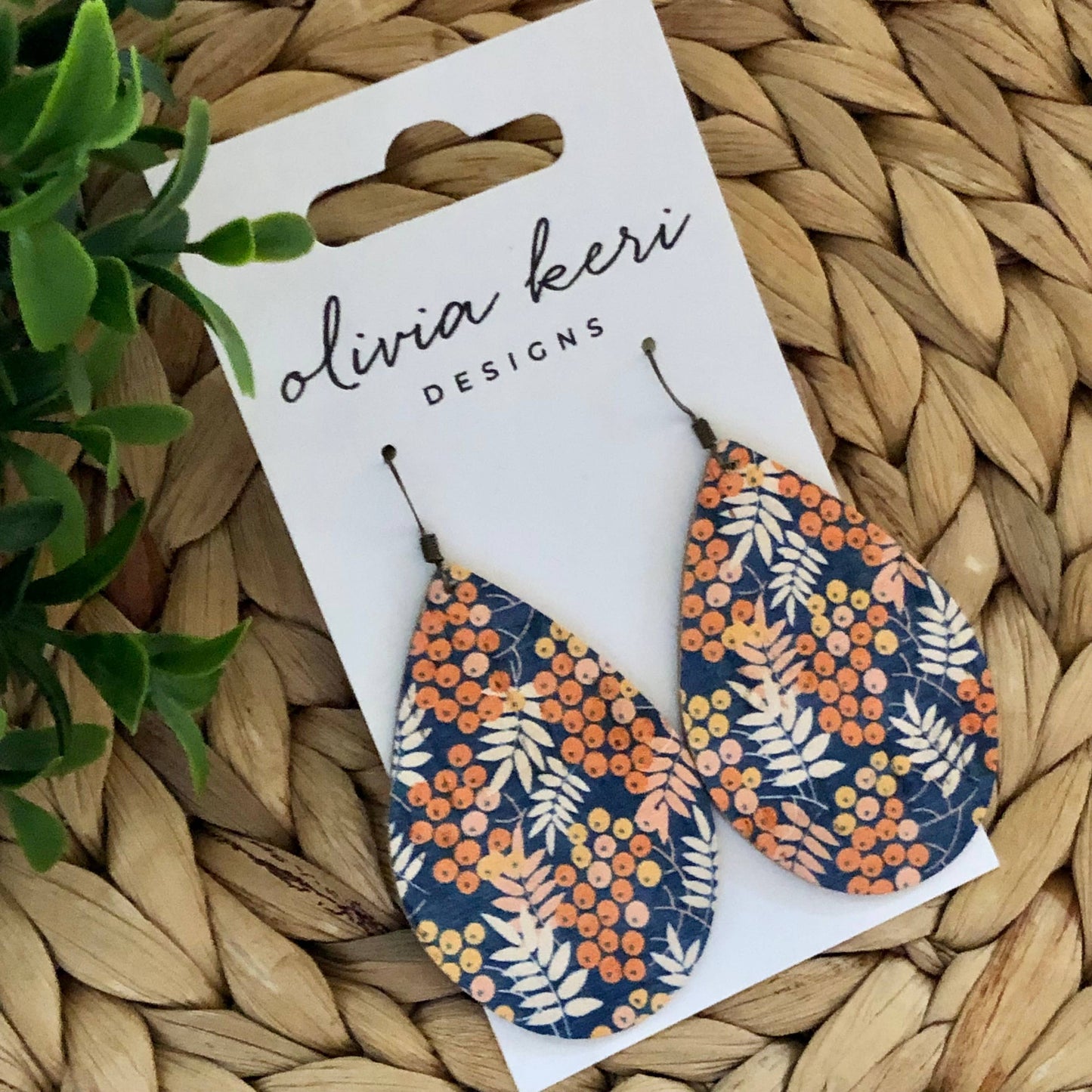 Brittany - Fall Berry