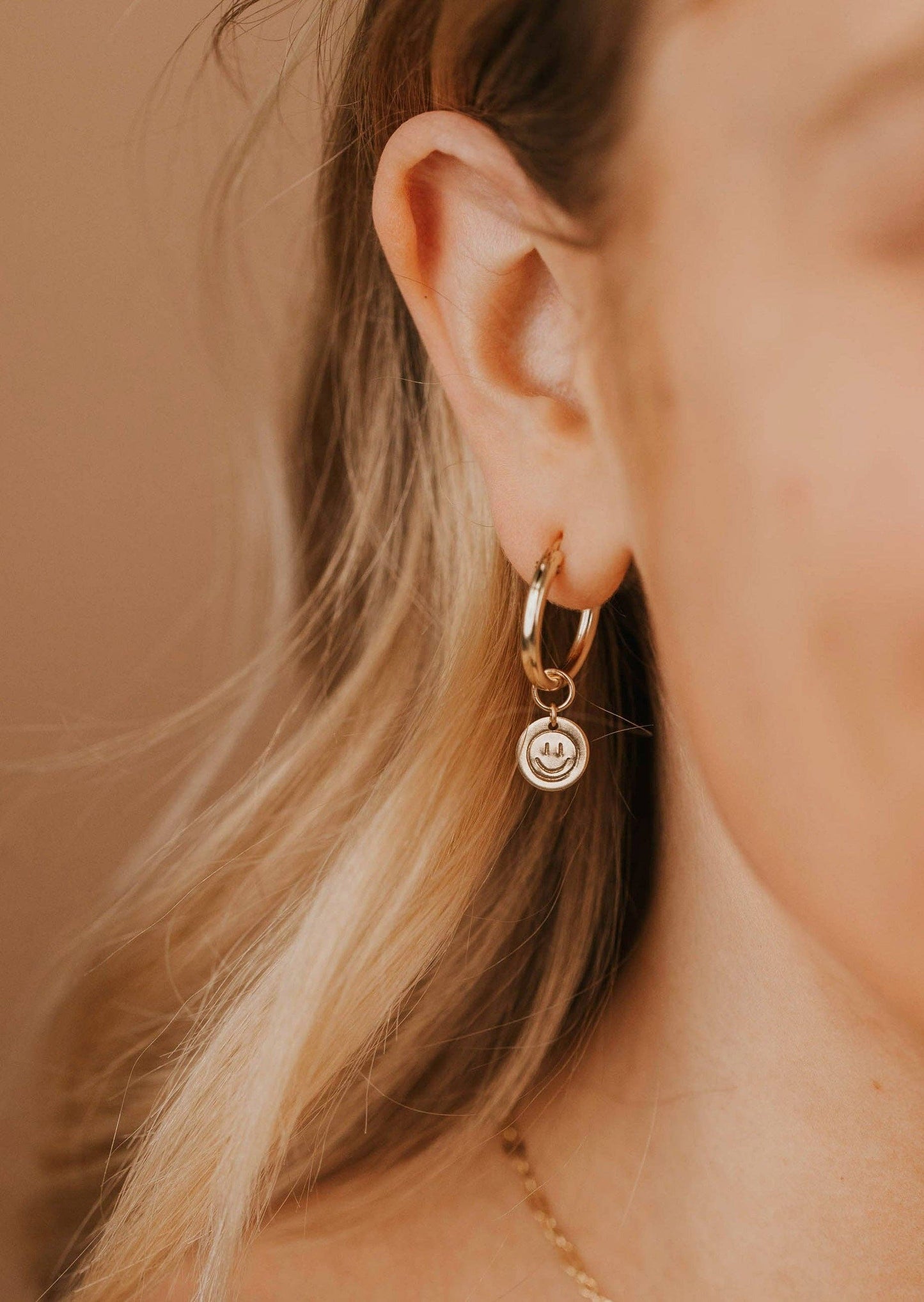 Hello Adorn - Smiley Charms: Sterling Silver
