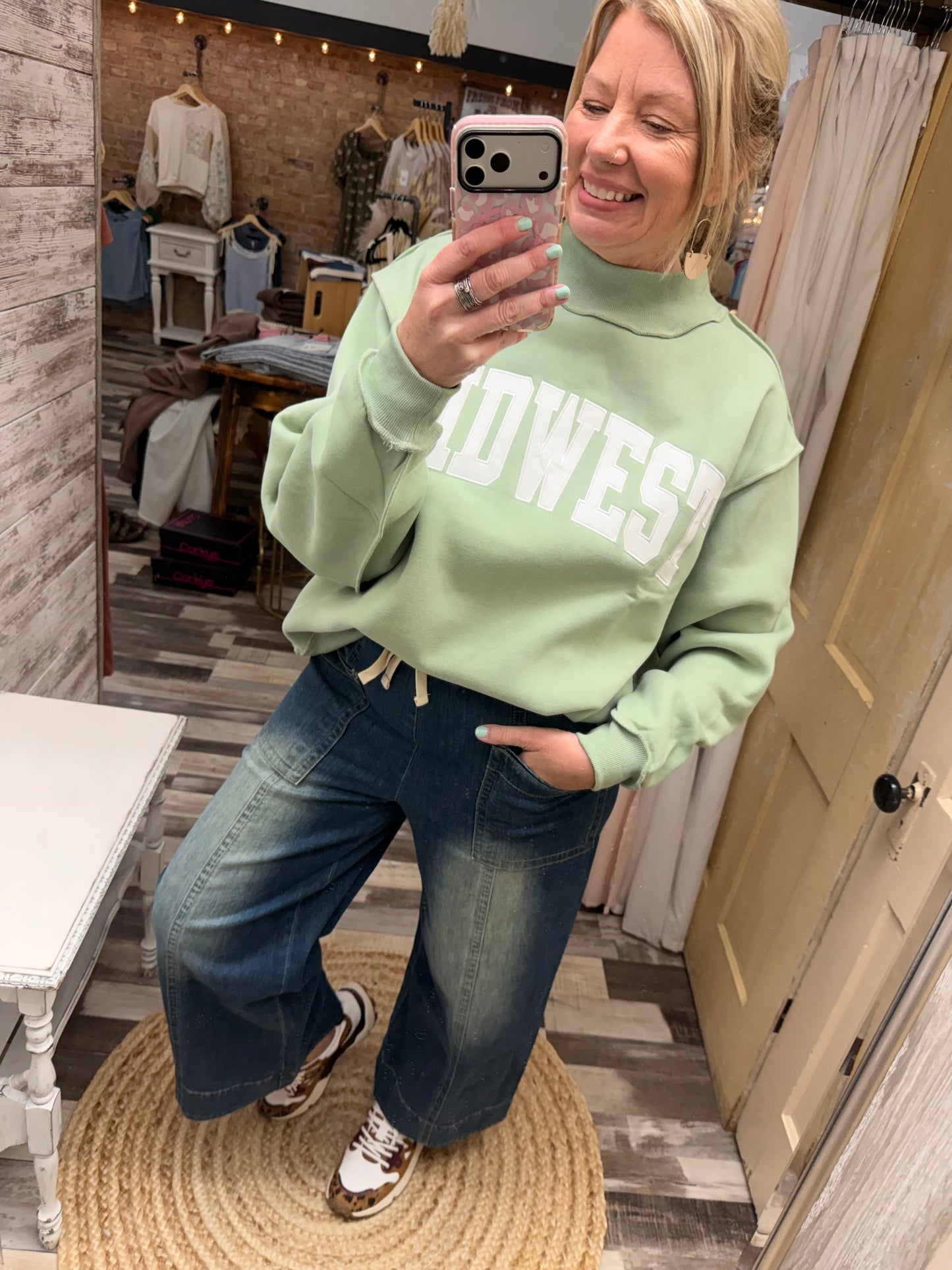 Midwest Mini Mock Pullover