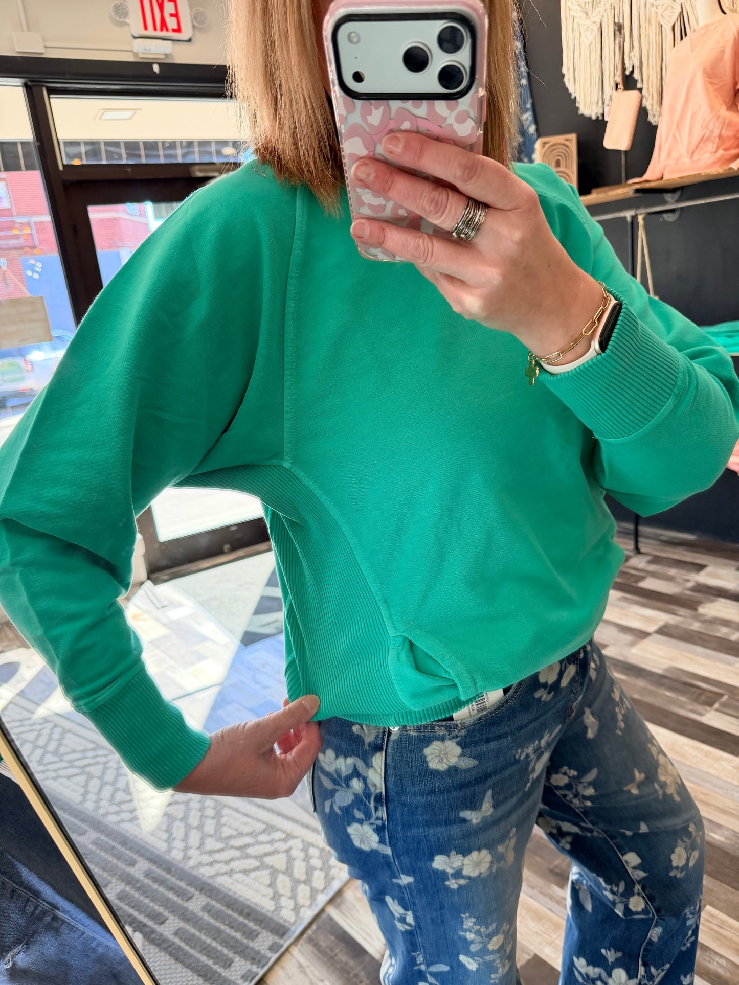 The Julia Acid Washed Sweatshirts w/Side Rib