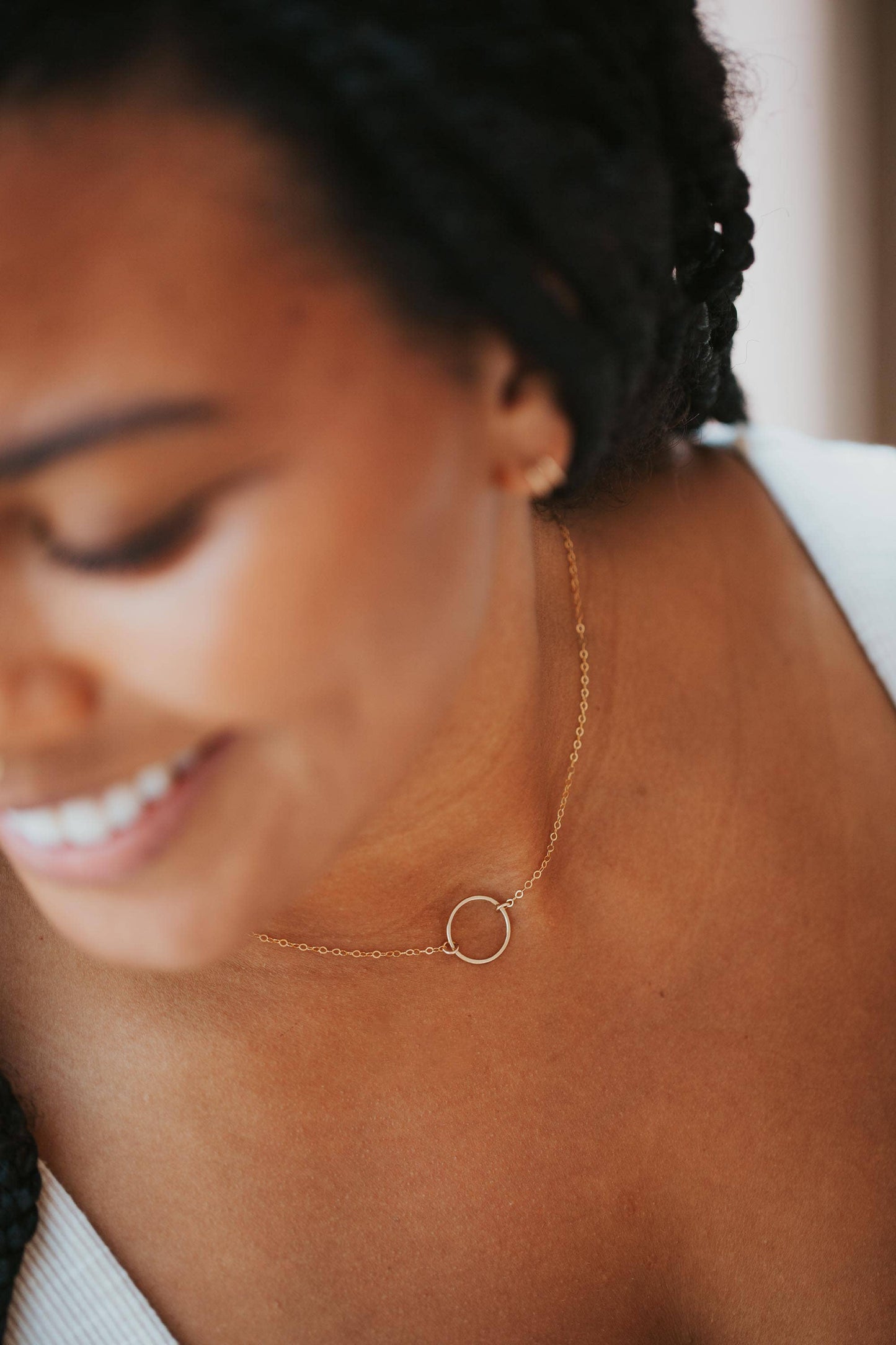 Hello Adorn - Full Circle Necklace: Sterling Silver / 18"