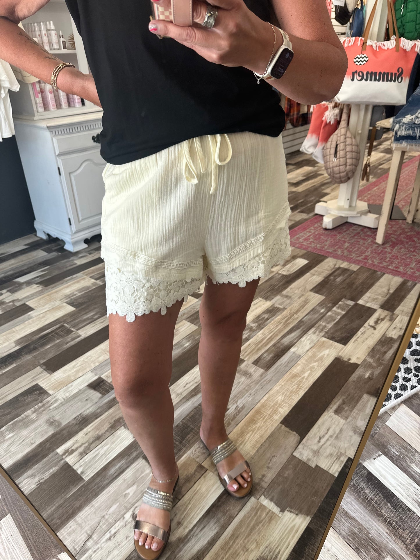 The Addi Lace Contrast Detail Woven Shorts