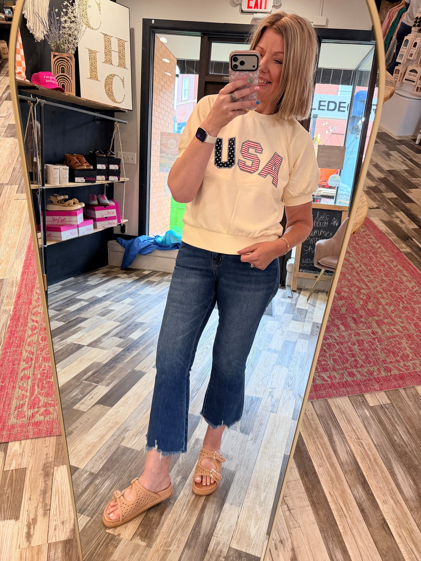 USA Embroidered Short Sleeve Sweatshirt