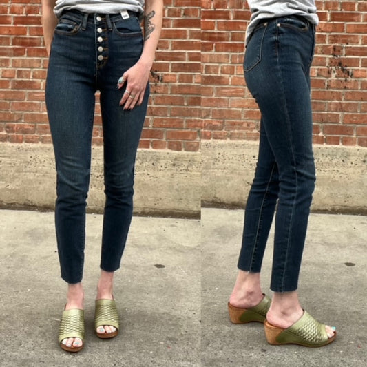 Judy Blue High Rise Button Skinny