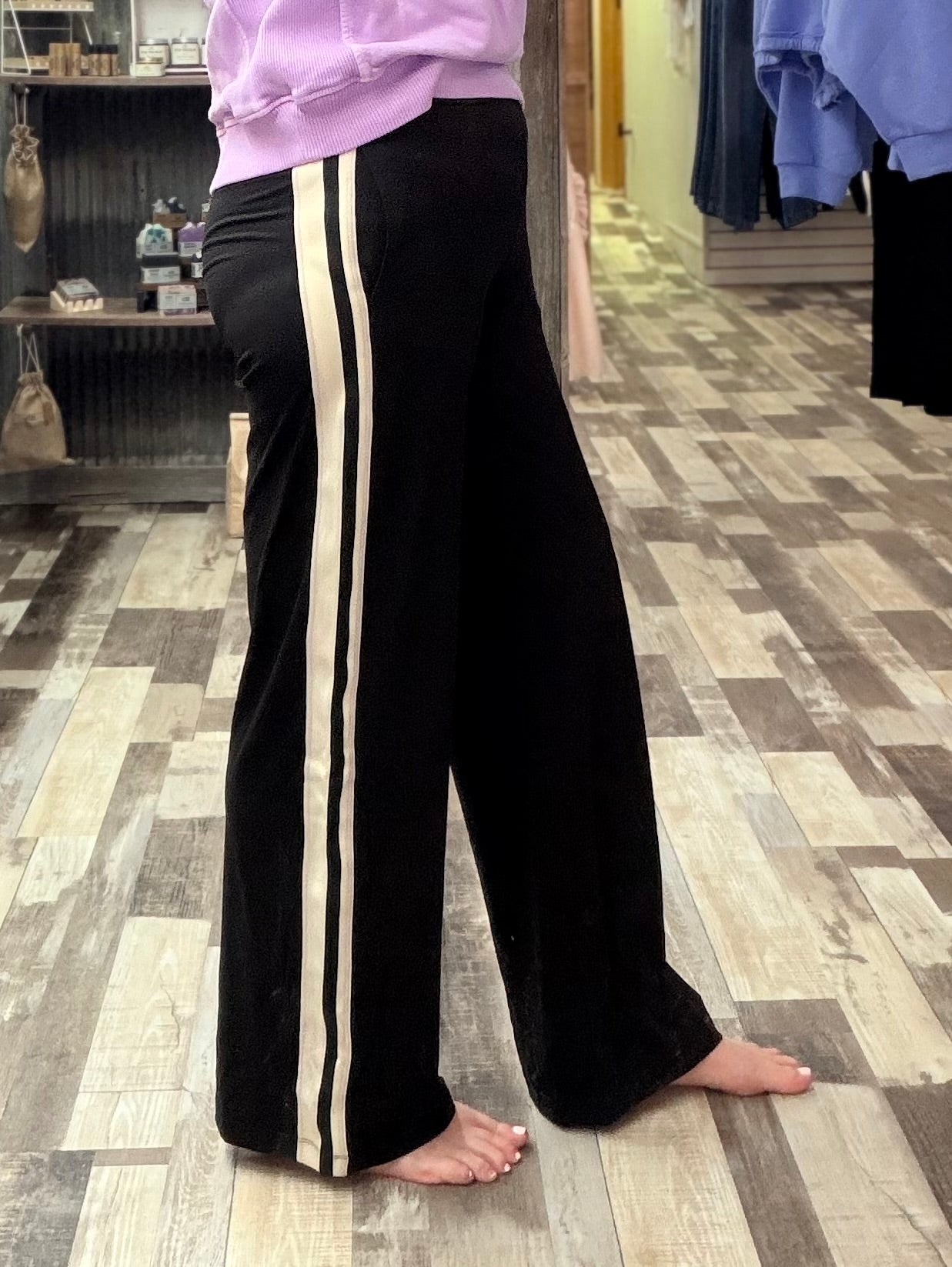 Butter Soft Side Contrast Straight Pant