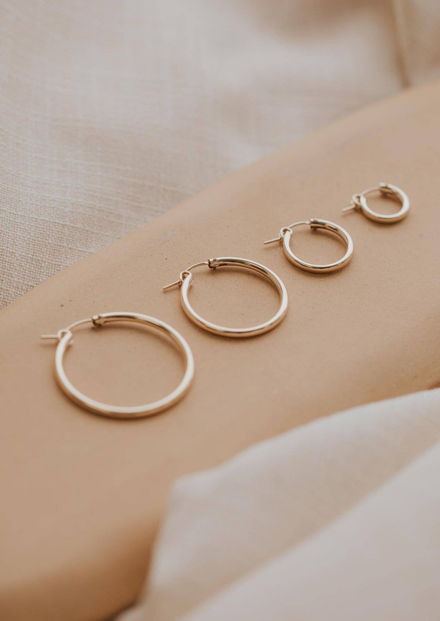 Hello Adorn - Bold Hoops: Sterling Silver / 28mm