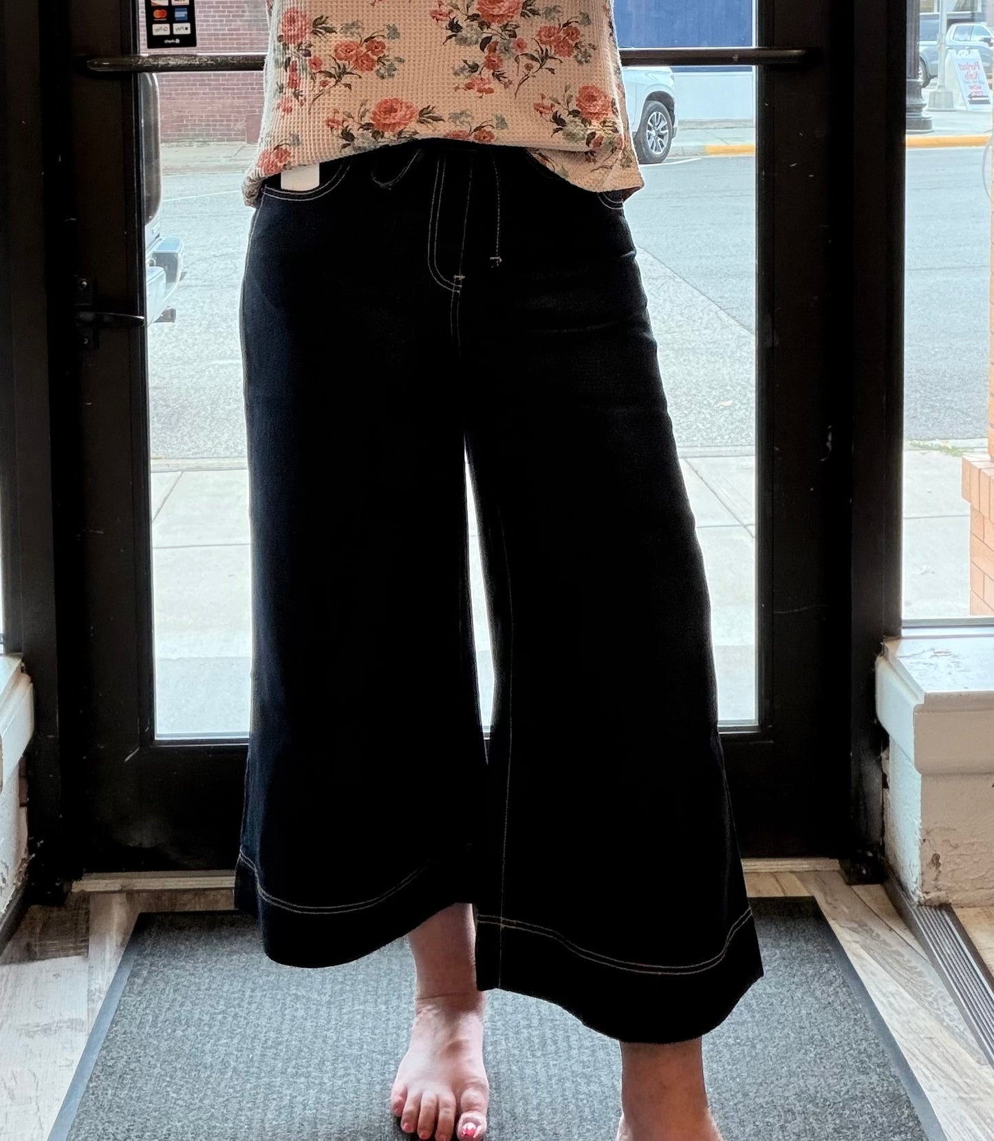 Mica High-Rise Wide Jogger