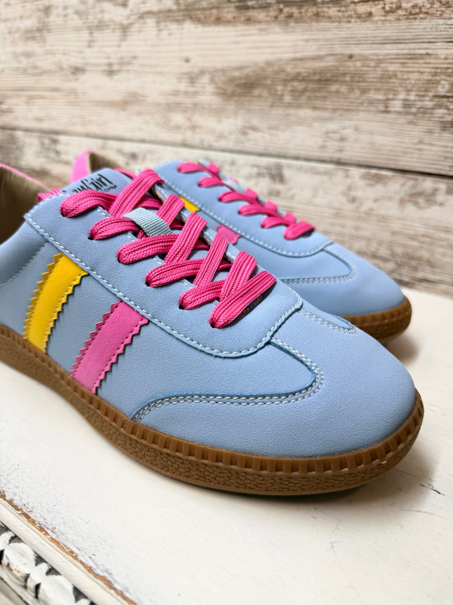 Corky's Heads Up Sneaker