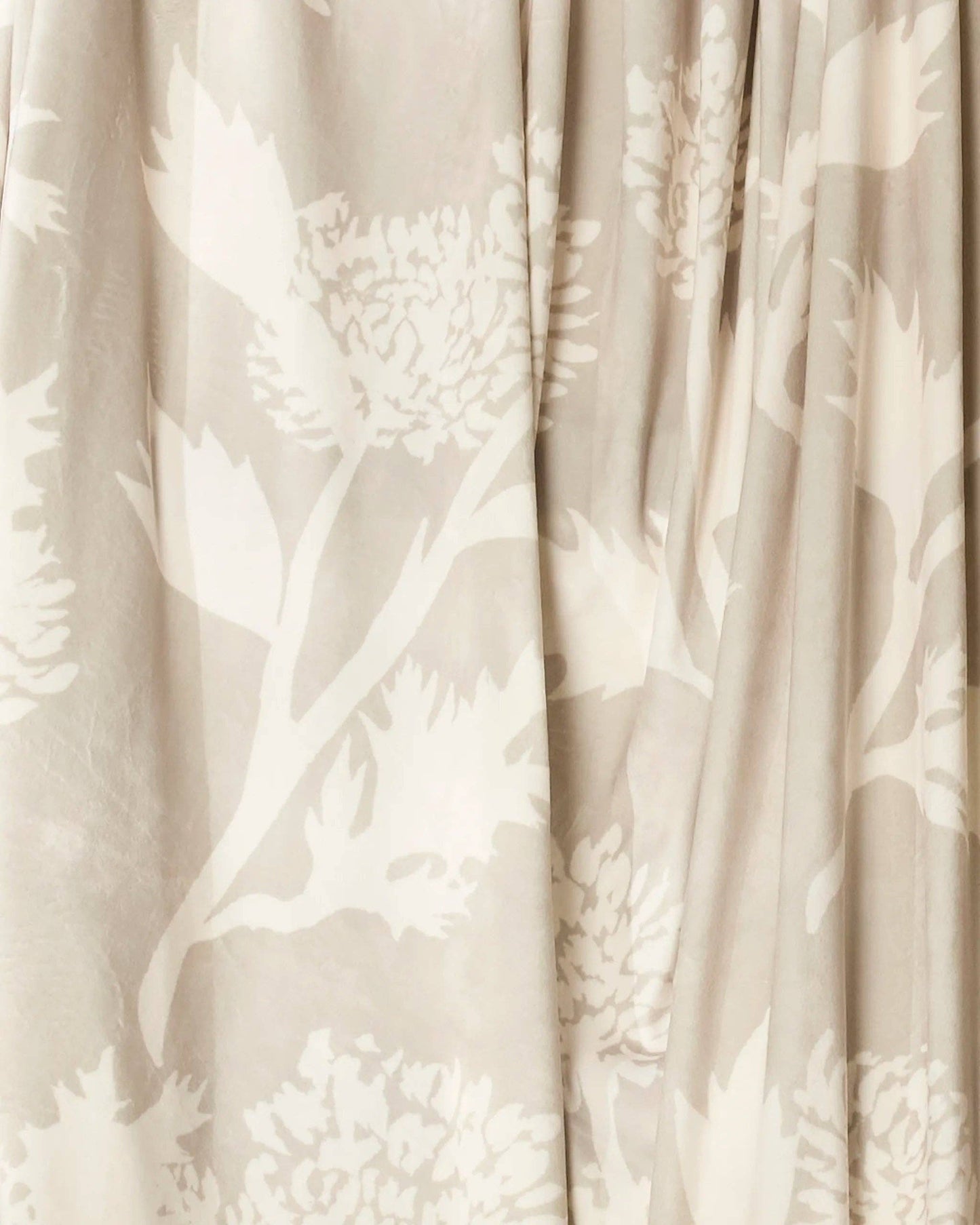 Soft Blooming Thistle Butter Blanket