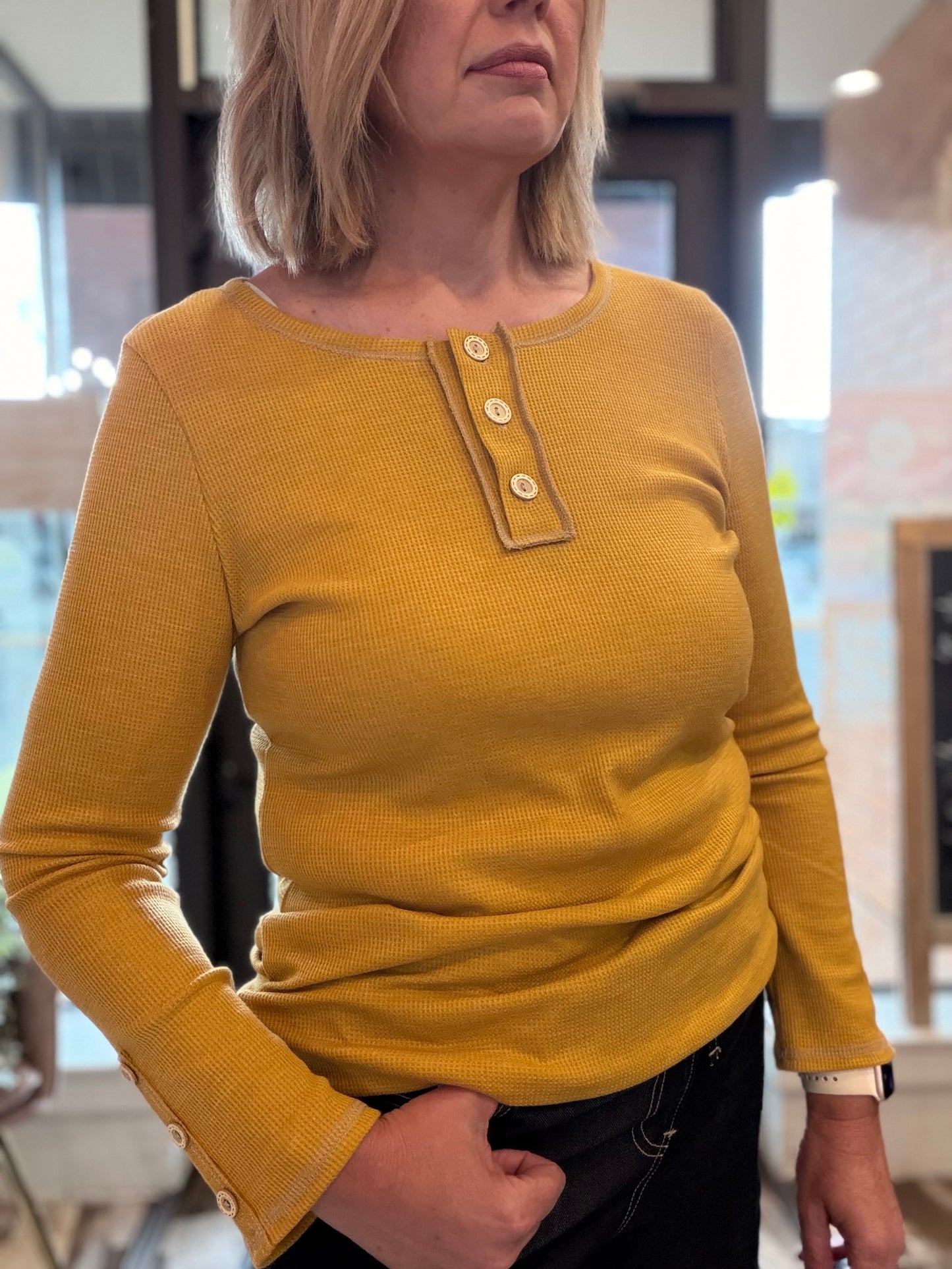 The Vivi Thermal Top