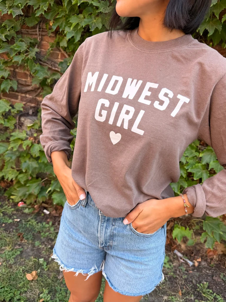 The Midwest Girl Long Sleeve in Espresso