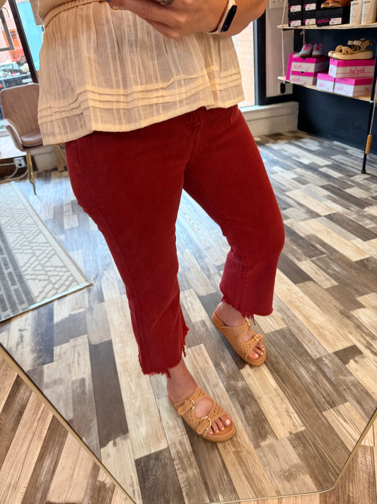 Burgundy/Red Urban Non-Distressed Crop Jean