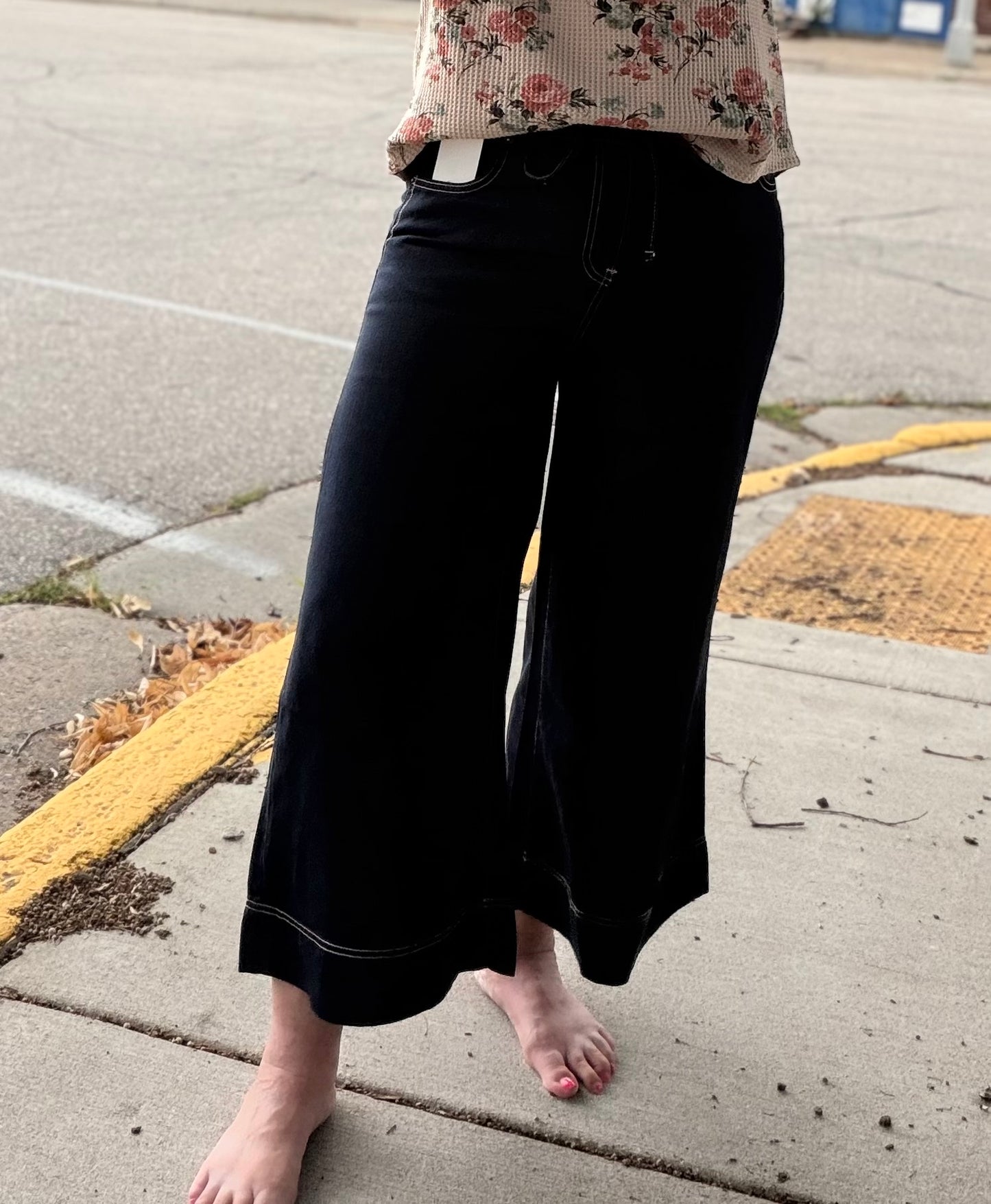 Mica High-Rise Wide Jogger