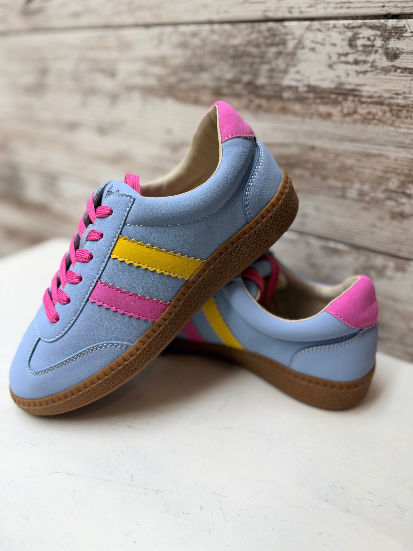 Corky's Heads Up Sneaker