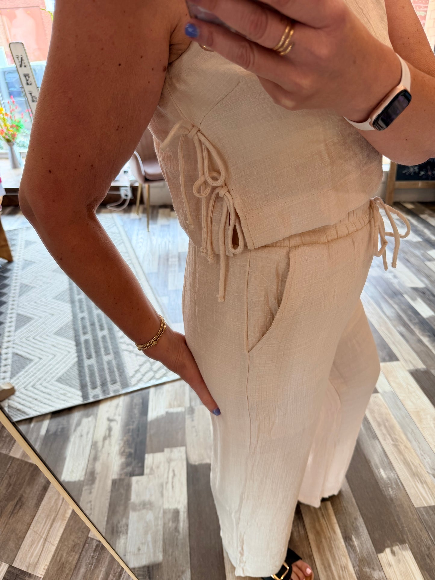 Textured Side Tie Sleeveless Top