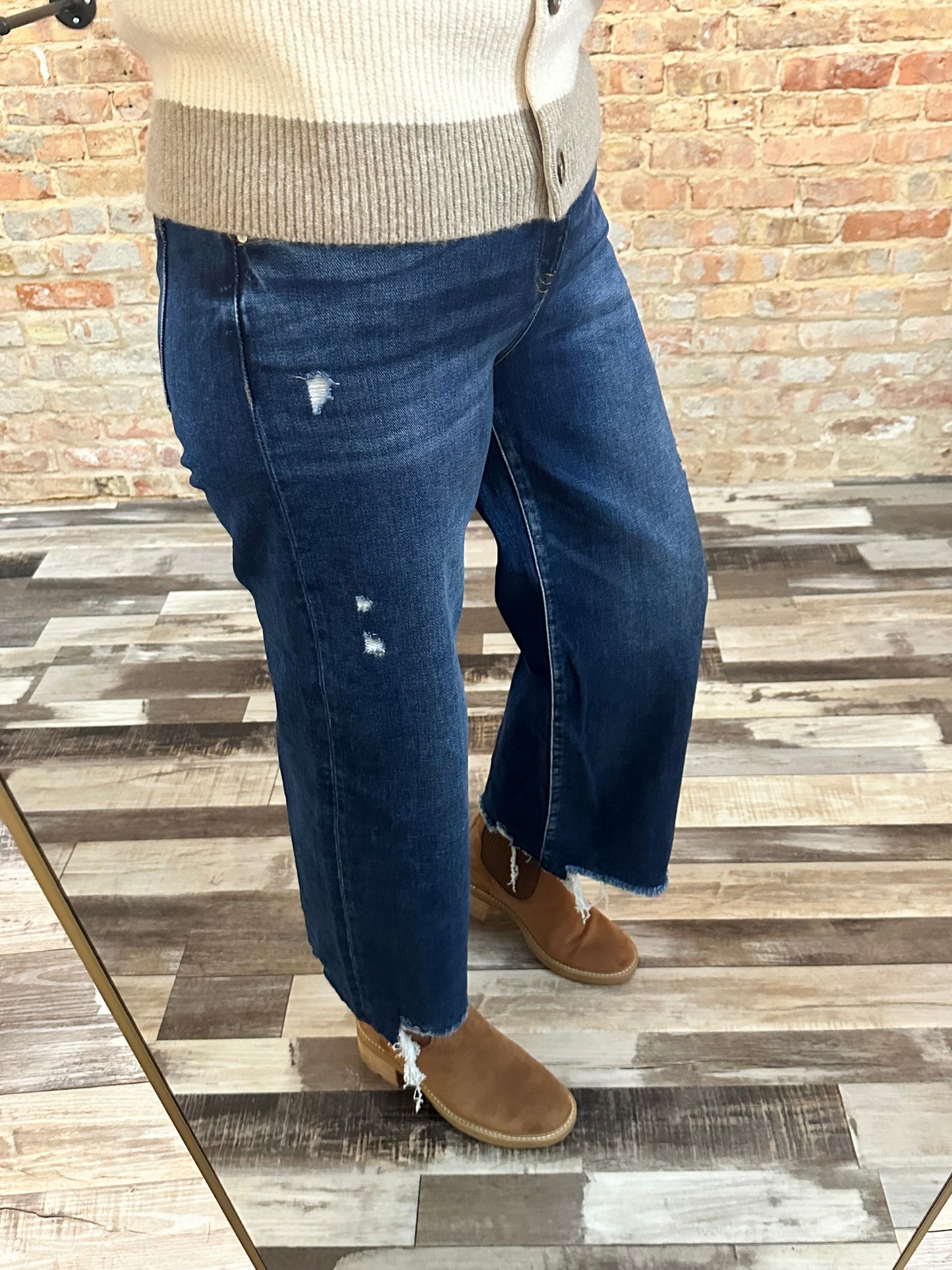 Risen High Rise Crop Wide Leg Jeans