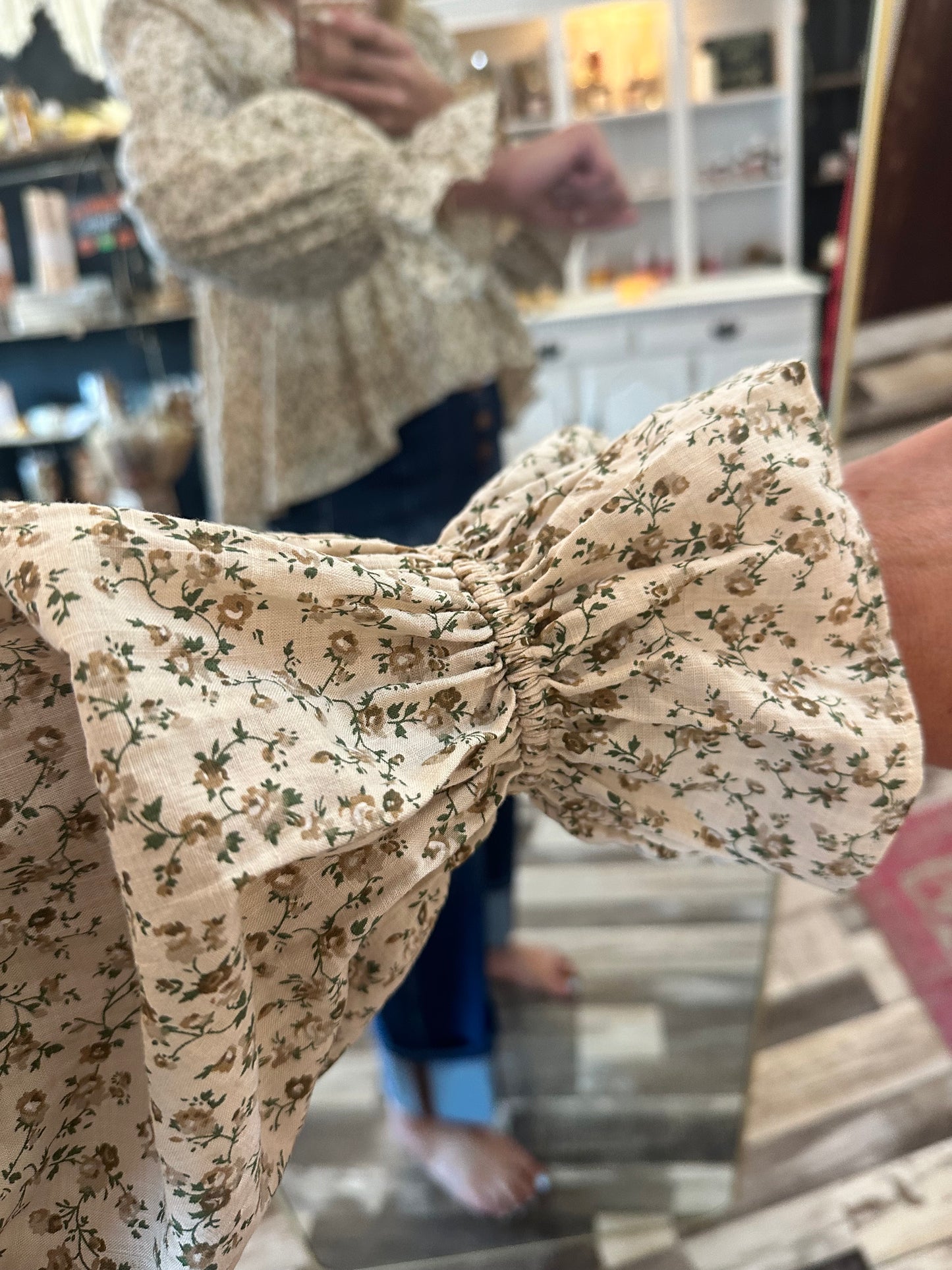 Ditsy Print Front Tie Ruching Detail Blouse