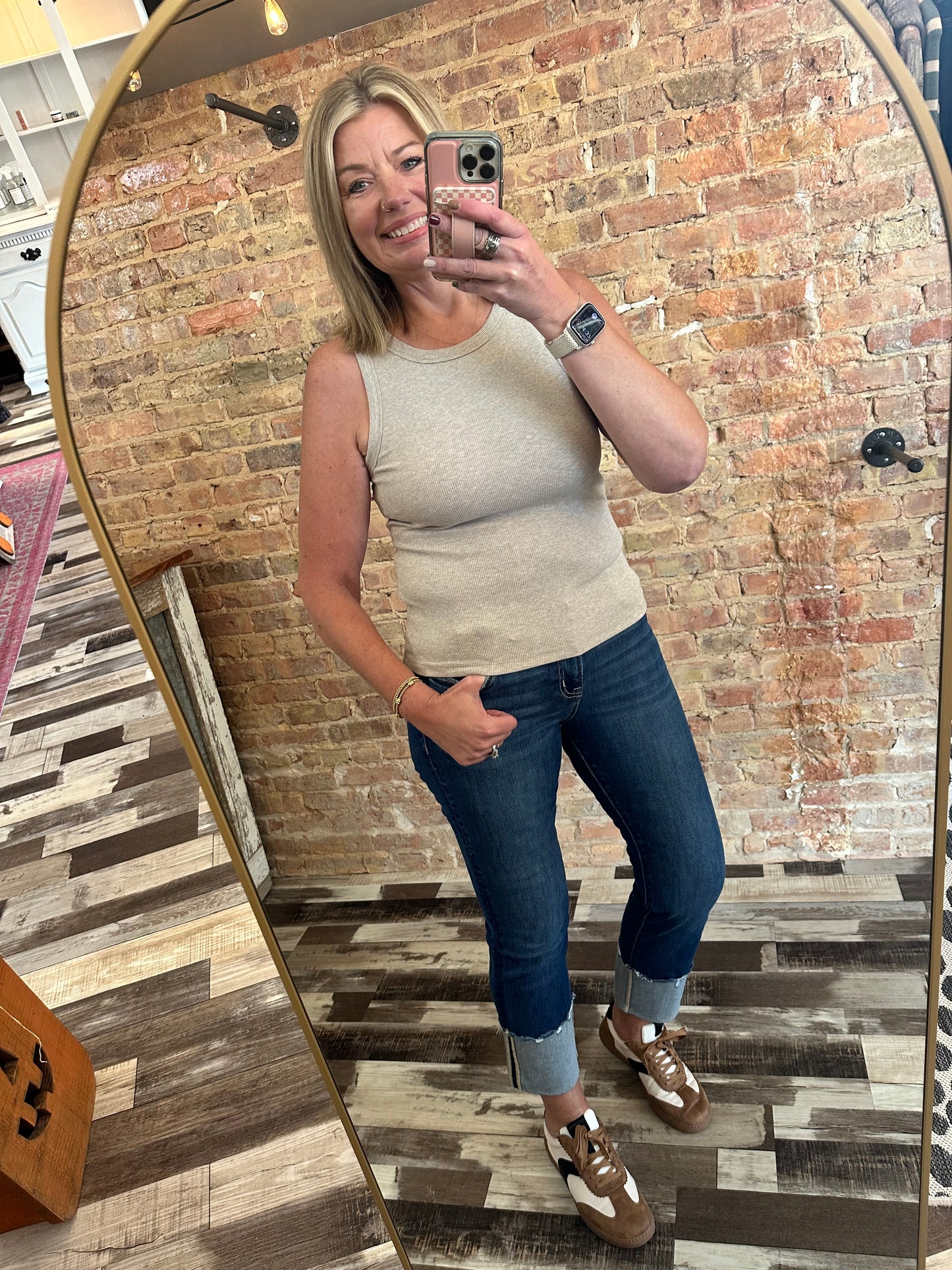 Thread & Supply Edlin Tank