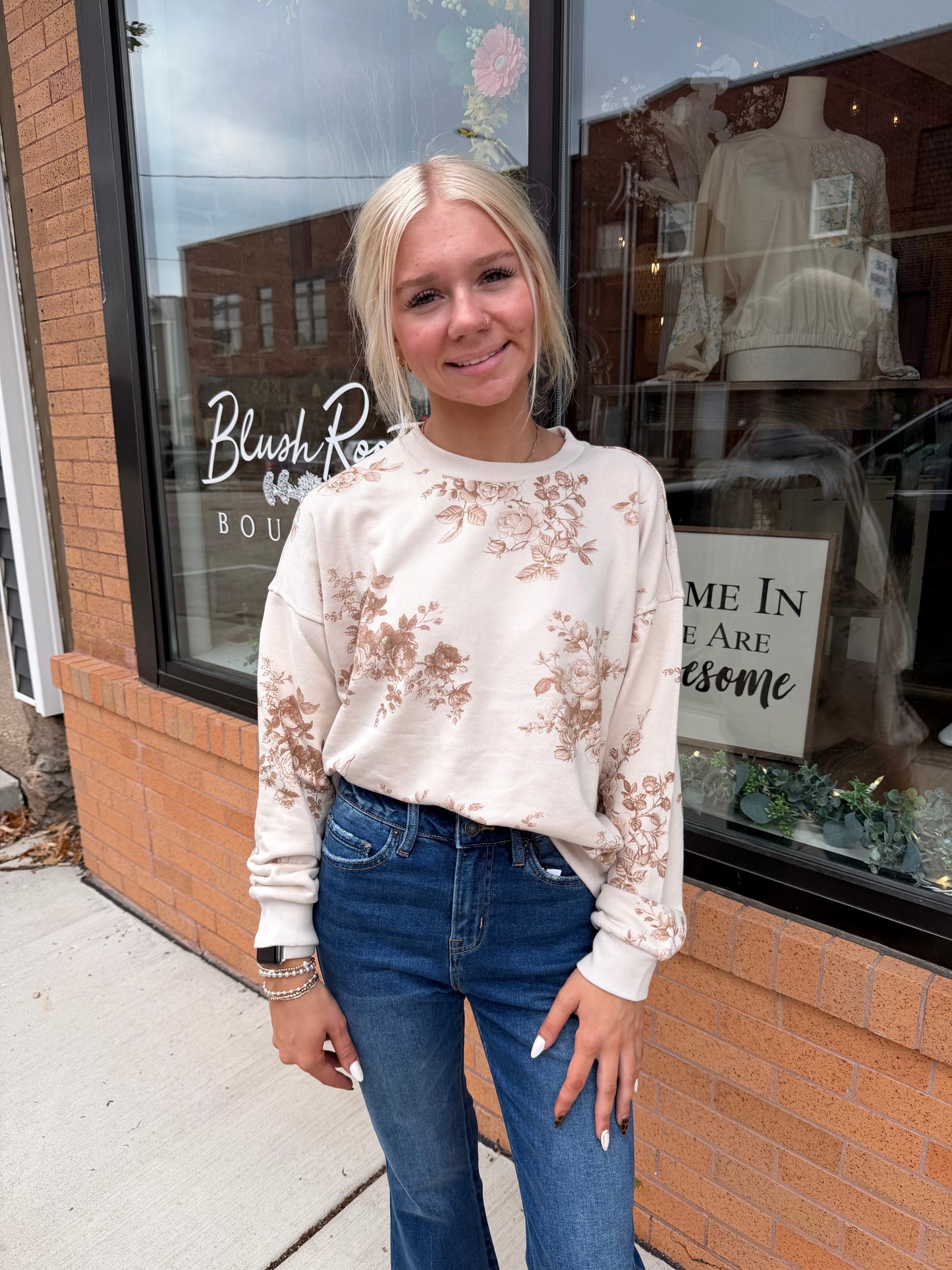 The Cora Floral Pullover