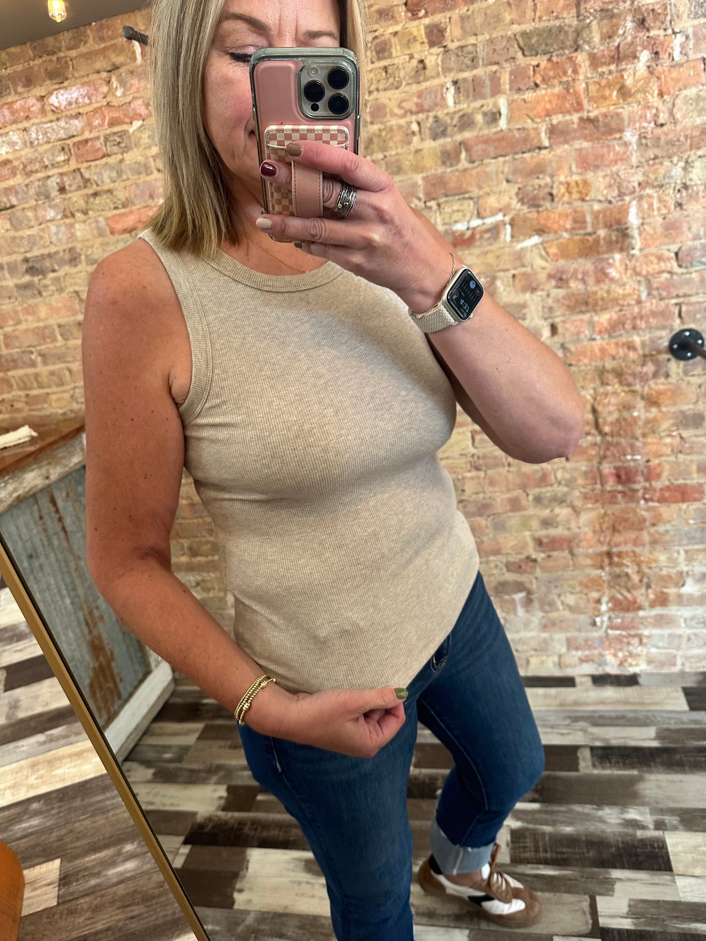 Thread & Supply Edlin Tank