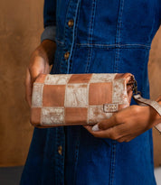 BedStu Cadence PW Tan Rustic Nectar