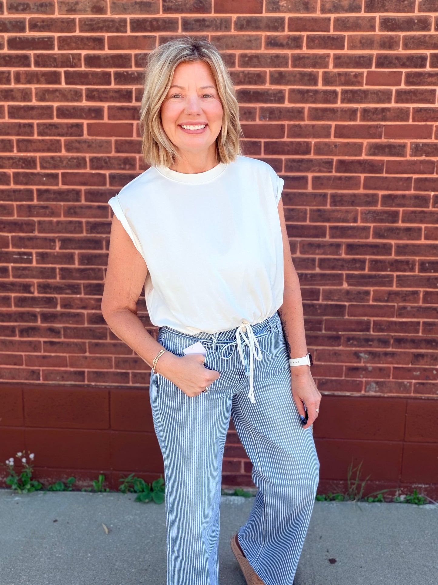 The Maddi Crew Neck Sleeve Roll-Up Top