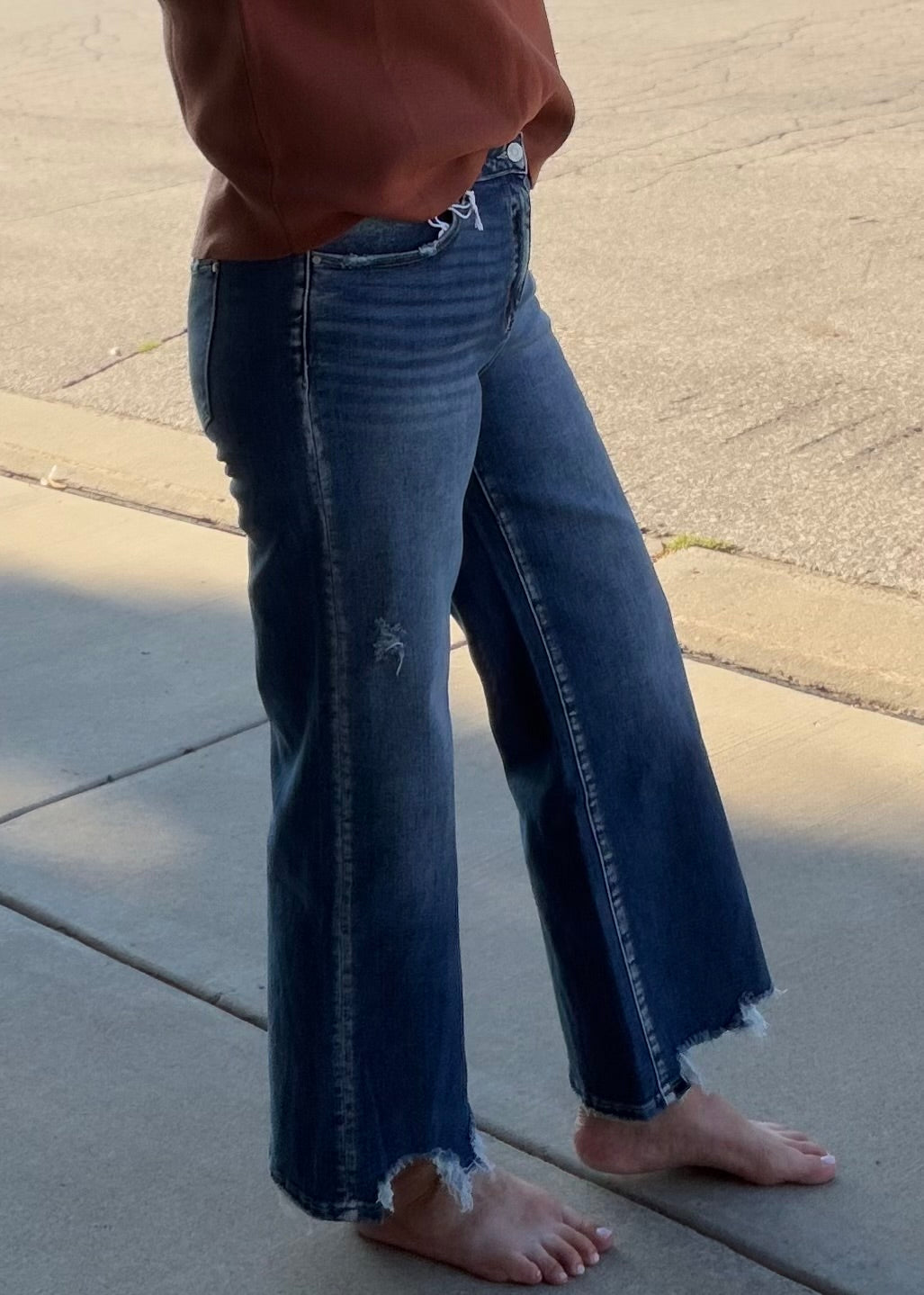 Petra High Rise Super Stretch Wide Leg W/ Destroyed Hem