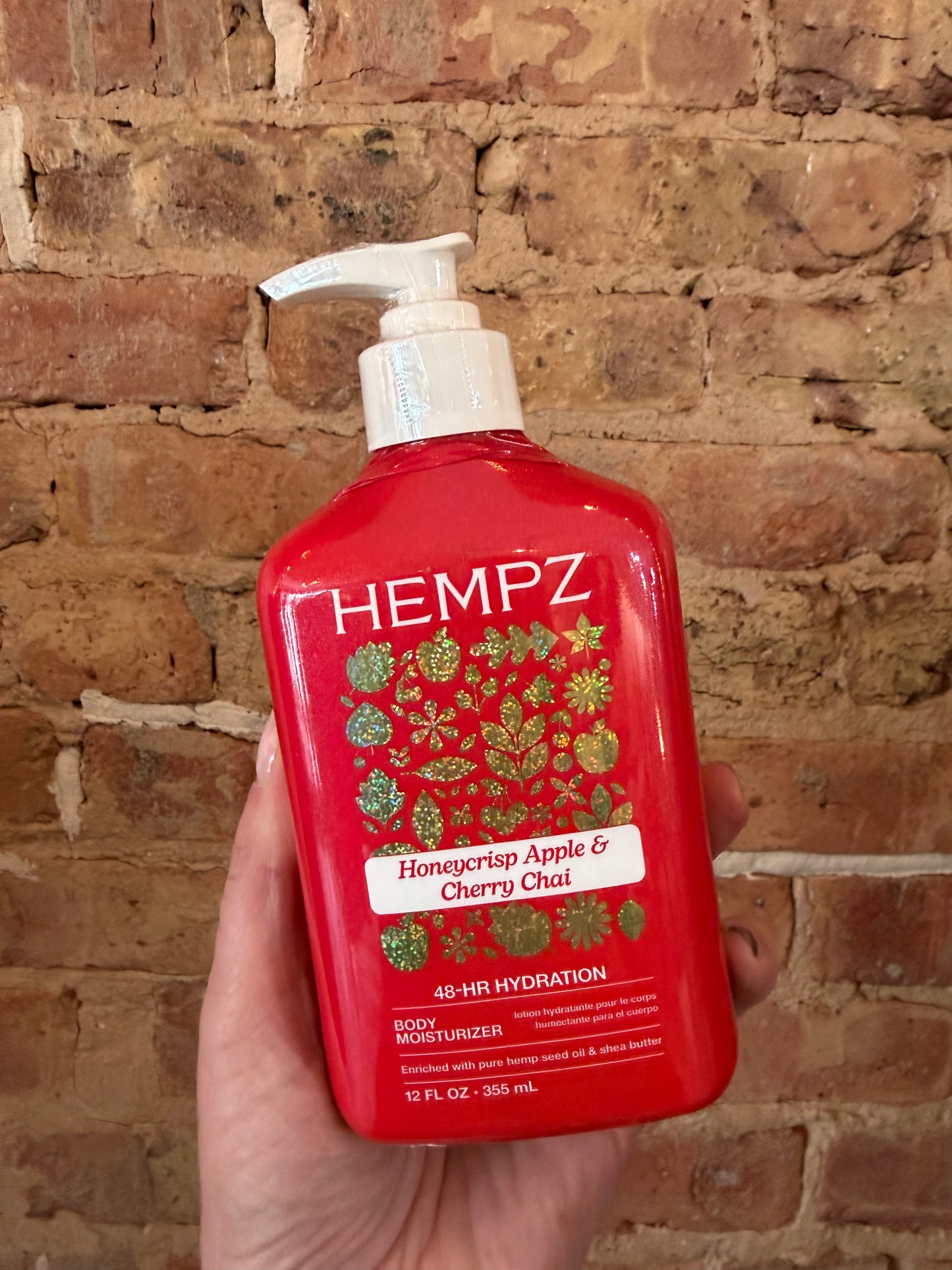 Hempz Honeycrisp Apple & Cherry Chai Moisturizing Body Lotion