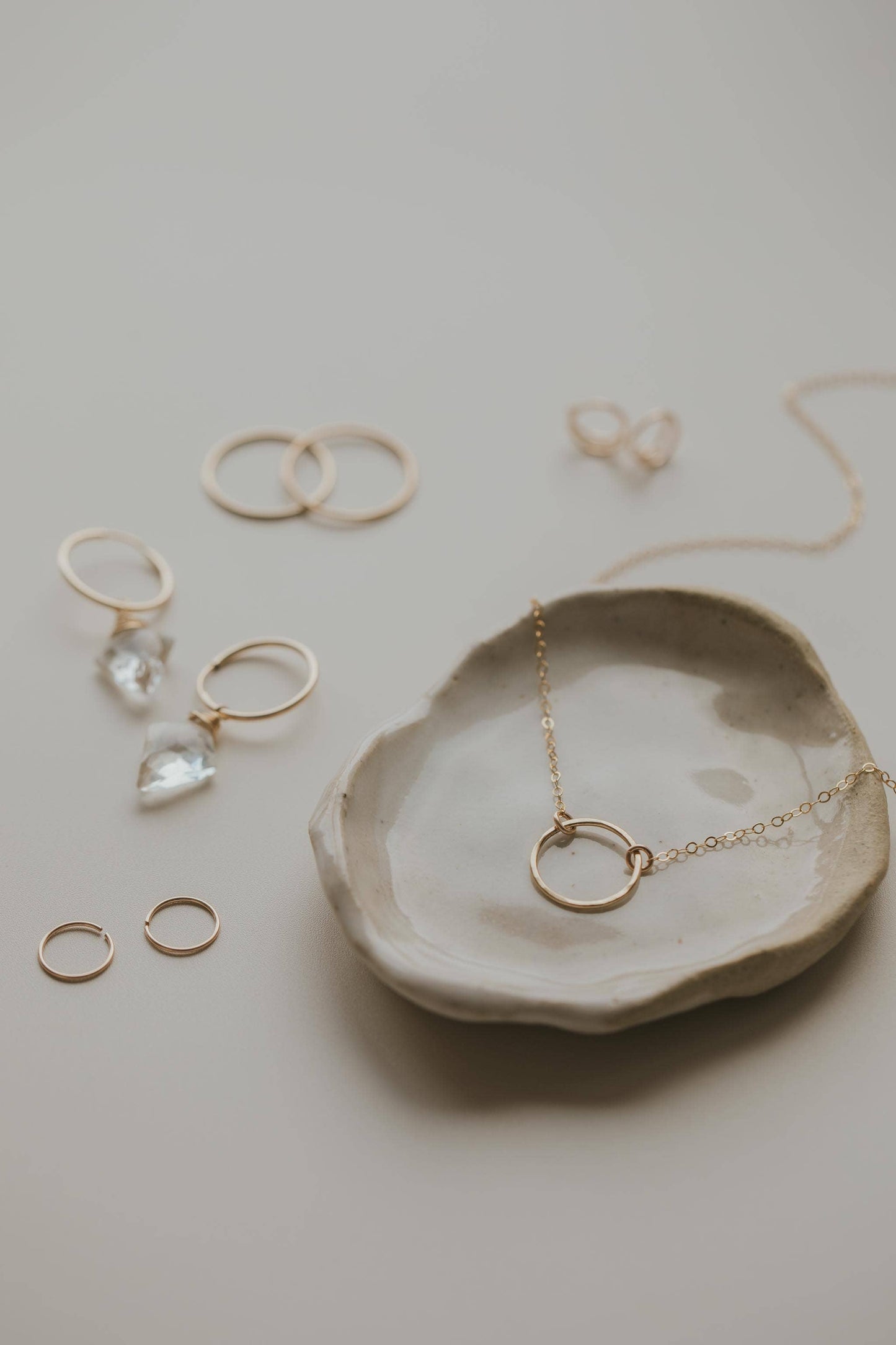 Hello Adorn - Full Circle Necklace: Sterling Silver / 18"